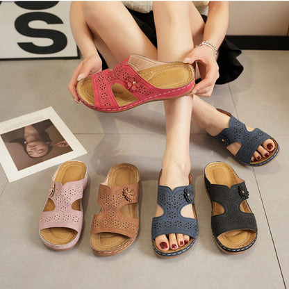 【EU 36-43】🏖️Női divat üreges ki vastag aljú papucsok